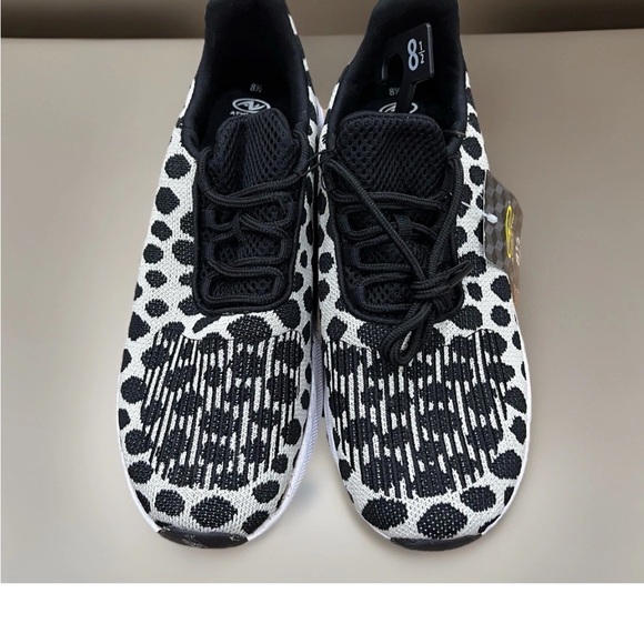 Athletic Works Snow Leopard Shoes Women Size 8.5 - Picture 6 of 11